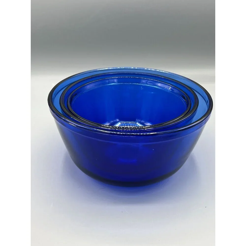 3 Anchor Hocking Cobalt Blue Glass Nesting Mixing Bowls 1 Qt 1.5 Qt and 2.5 Qt